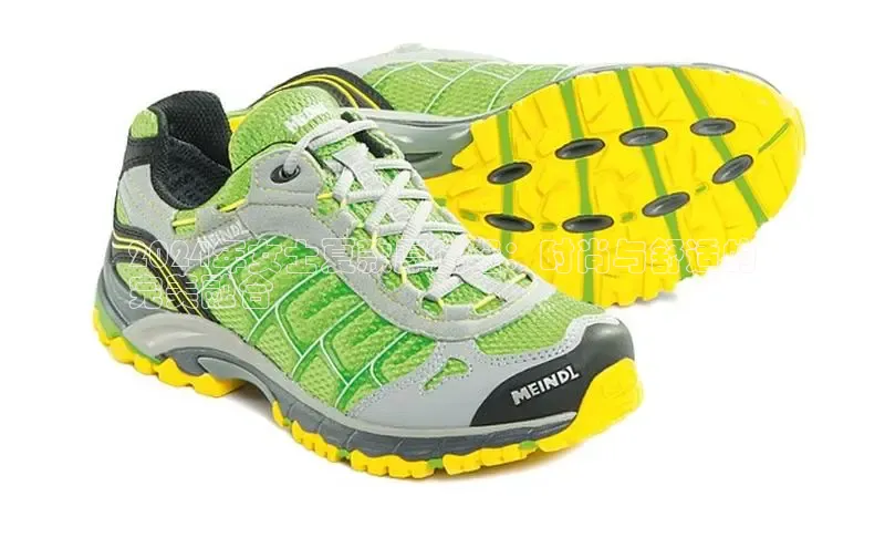 米兰体育全站百度人工翻译2024年女士夏款厚底鞋：时尚与舒适的
完美融合