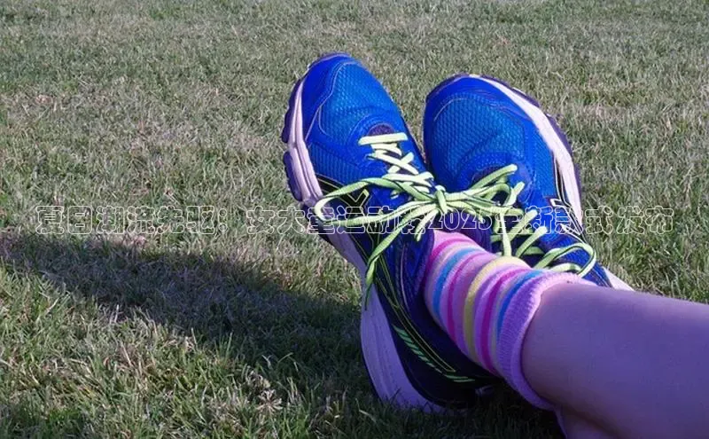 米兰app官网登录京东夏日潮流先驱：女大童运动鞋2025全新款式发布