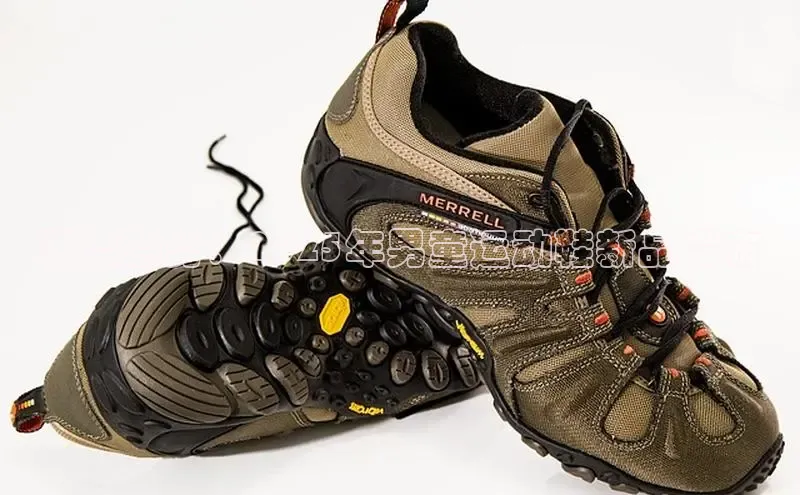 潮流趋势：2025年男童运动鞋新品发布