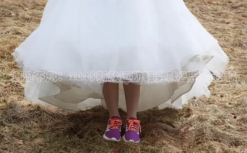 潮流不息：2025新款运动鞋男款爆品之精髓